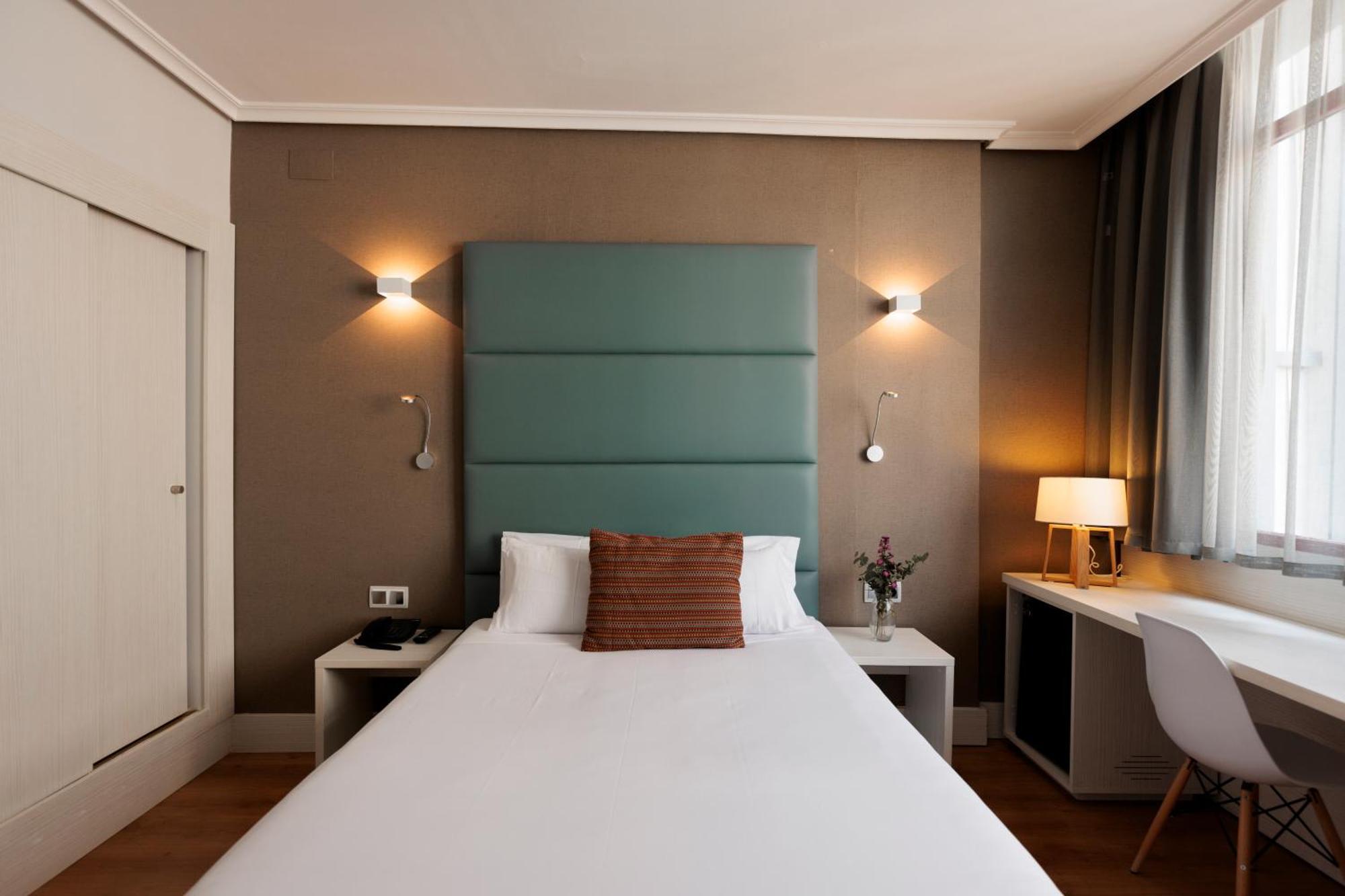Hotel Pax Guadalajara Esterno foto